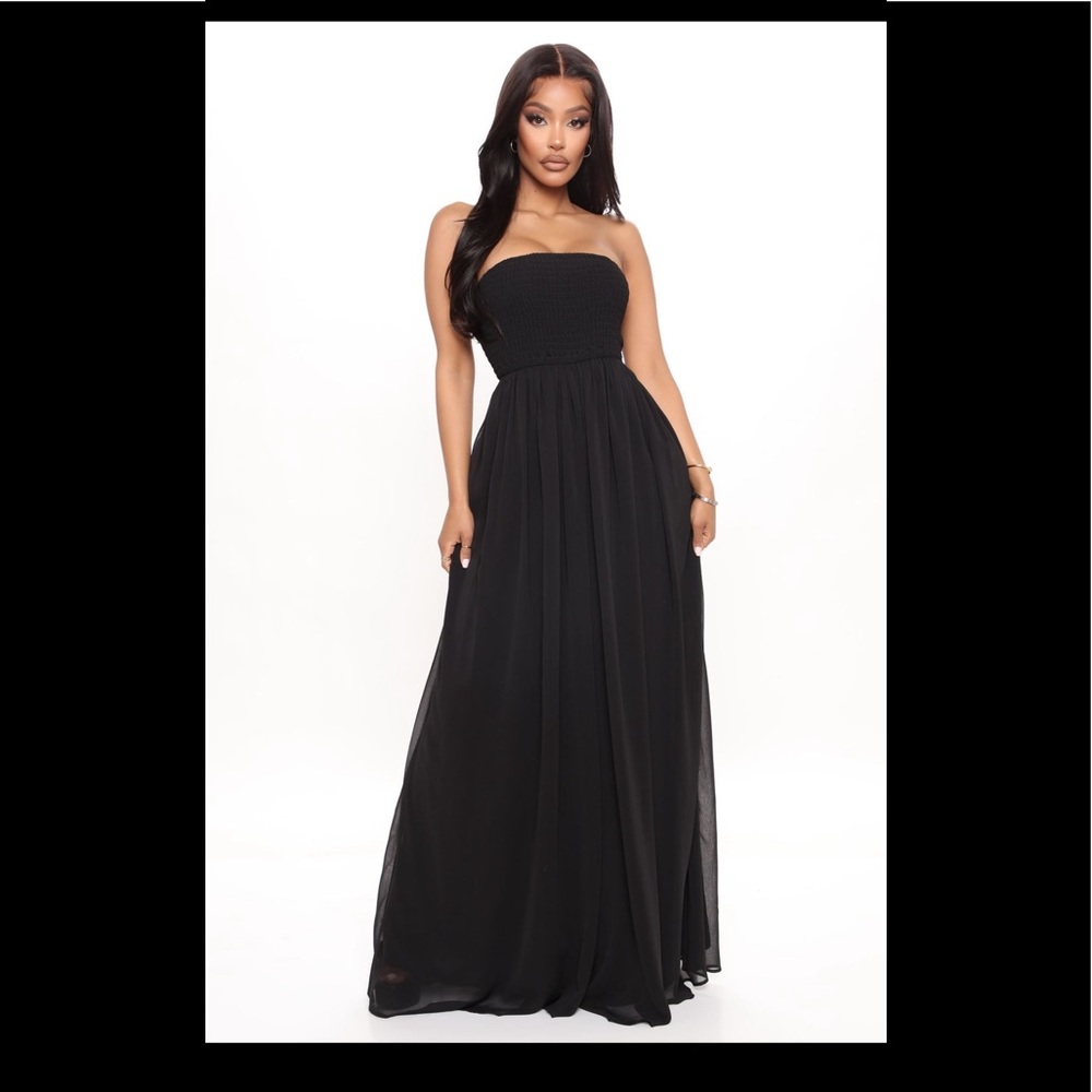 Fashion Nova wide leg jumpsuit